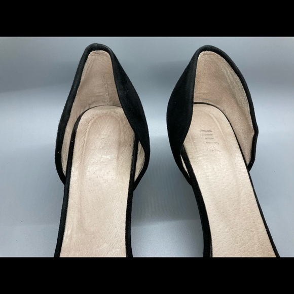 J.Jill. 7.5
Black Suede w Kitten heels - Picture 2 of 7